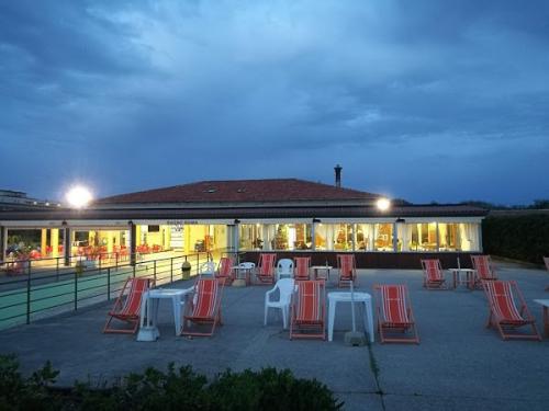BIMBI IN SPIAGGIA